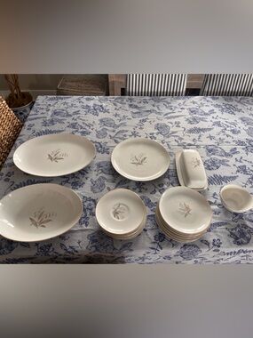 Kaysons Elegant Cream Porcelain Dinnerware Set with Subtle Taupe Floral Accent -